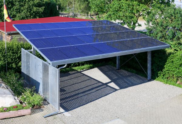 Carport Pressure Washing in Lenexa